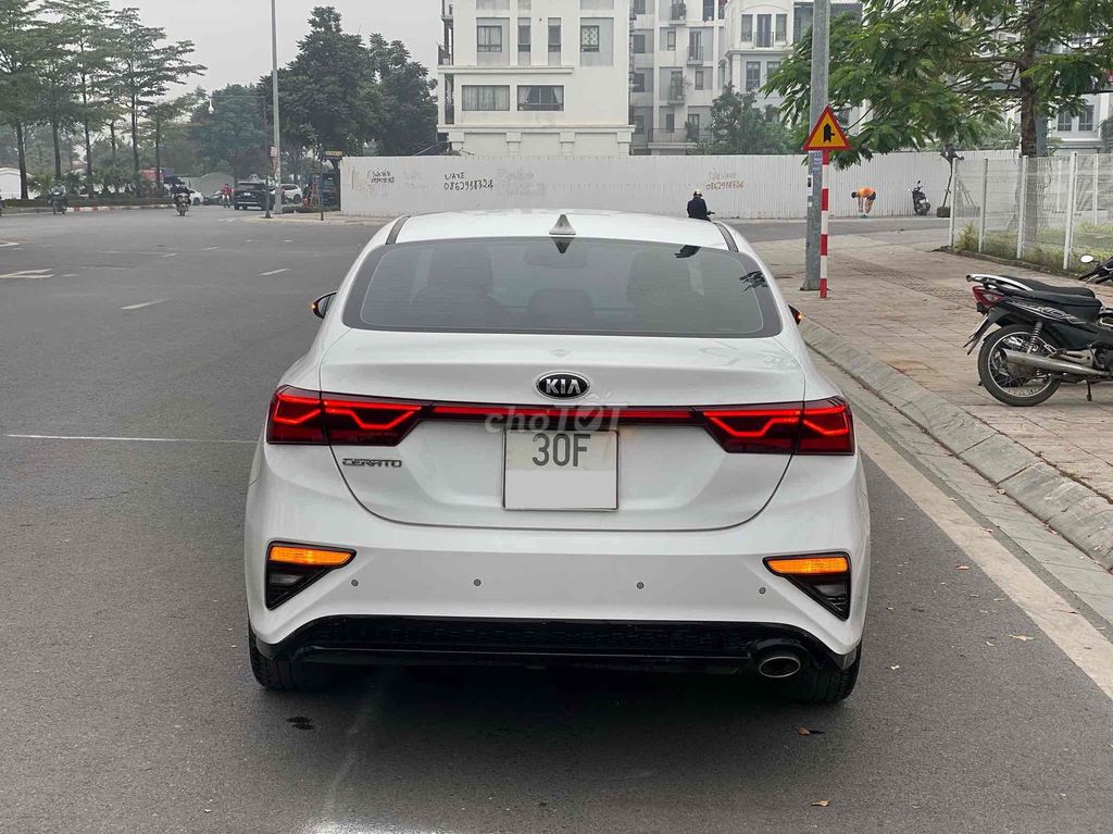 Kia Cerato 2018 1.6 AT Luxury - 73000 km. Mua bán Ô tô tại Quận Thanh Xuân Hà Nội được đăng bởi ĐÀM HÙNG CAR  hình 5