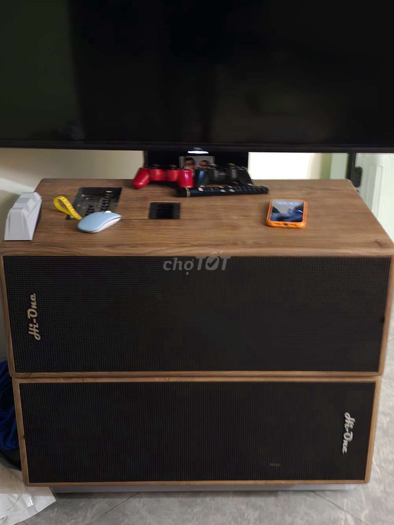 Loa karaoke Hi-One D 6081LW Vân gỗ. Mua bán Tivi, Âm thanh tại Thị xã Bến Cát Bình Dương được đăng bởi thang Minh hình 1