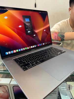 Macbook Pro 2019 16Inch i7/16/512 2019