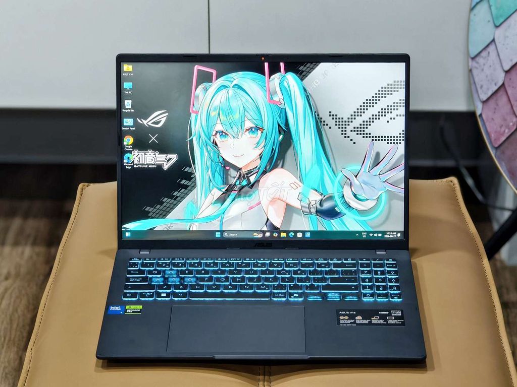 ASUS V16 Gaming Core5/16GB/1TB/RTX 5050/FHD+ 144Hz. Mua bán Laptop tại Quận Gò Vấp Tp Hồ Chí Minh được đăng bởi NGUYỄN NGỌC TUẤN hình 1