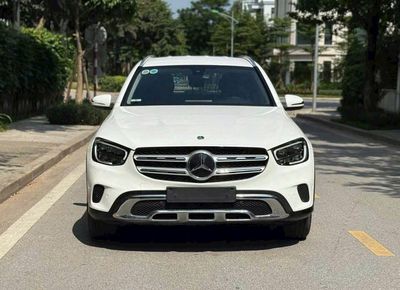 GLC200 Facelift model 2023 1 chủ từ đầu siêu lướt. Mua bán Ô tô tại Quận 7 Tp Hồ Chí Minh được đăng bởi tuấn anh