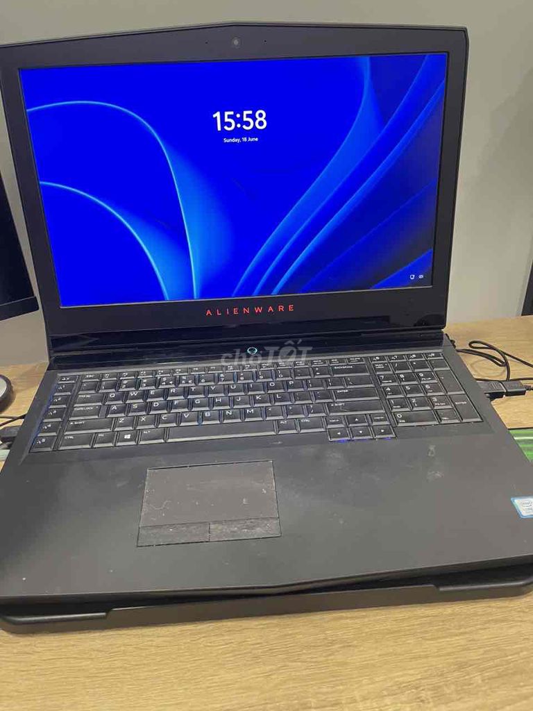 Alienware 17 R5 i7-8750H 17.3 inch 16GB/1TB. Mua bán Laptop tại Thành phố Biên Hòa Đồng Nai được đăng bởi Bi hình 1