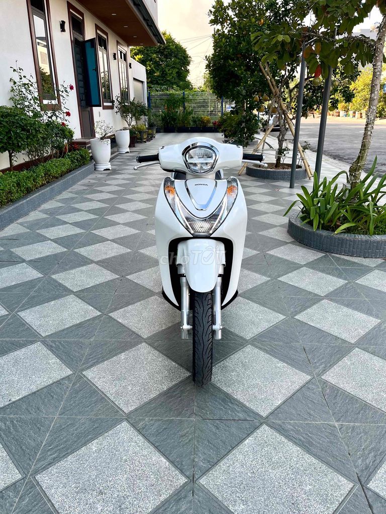Honda SH Mode Trắng đã dùng. Mua bán Xe máy tại Huyện An Dương Hải Phòng được đăng bởi Xe Máy Khang Chi hình 3
