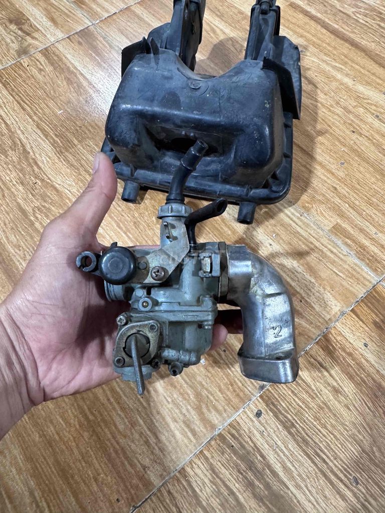 Bình xăng con zin  Wave @ 100. Mua bán Phụ tùng xe tại Quận 7 Tp Hồ Chí Minh được đăng bởi anh bảy hình 3