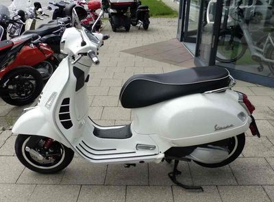 Bán vespa 300cc GTS 2018. Mua bán Xe máy tại Quận Tân Bình Tp Hồ Chí Minh được đăng bởi Ka Nguyễn
