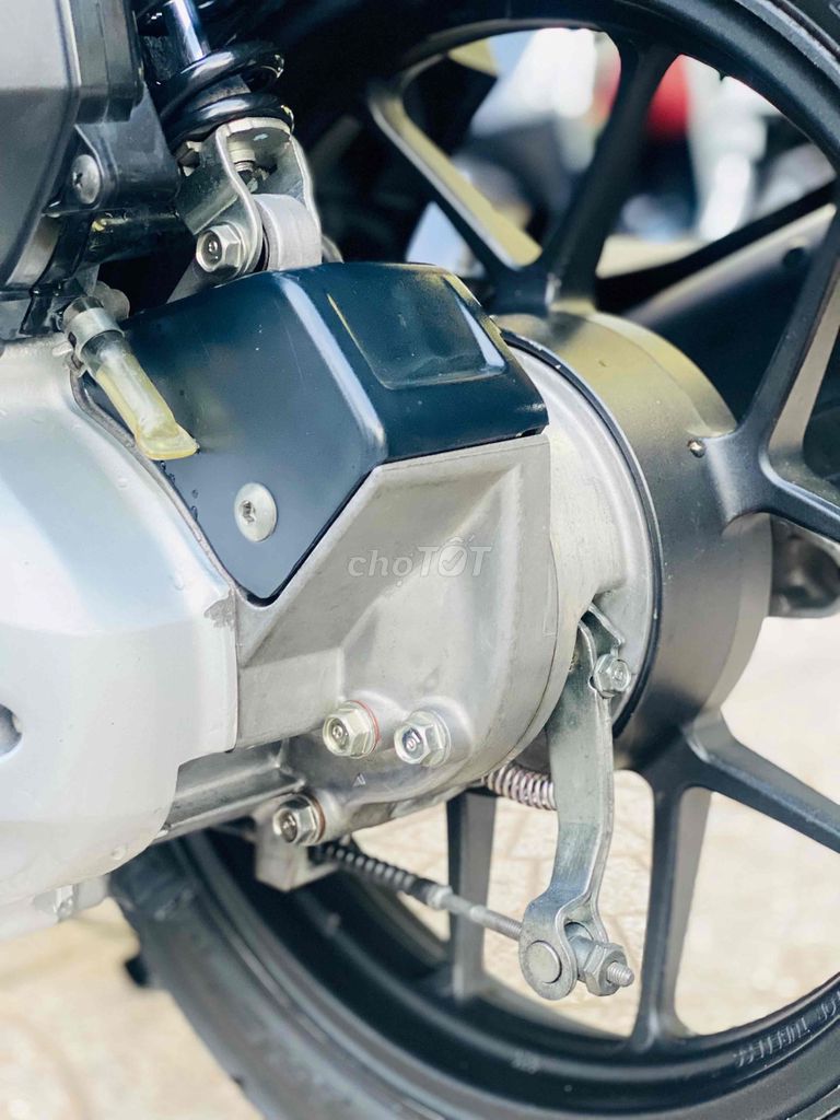 Click thái 2015 hàng hot siêu đẹp chuẩn zin🔥. Mua bán Xe máy tại Quận Ninh Kiều Cần Thơ được đăng bởi Hiếu Xe máy Tân Liên Hưng 2 hình 15