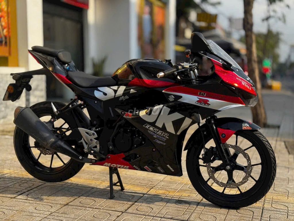 Gsx 150 2018 Đỏ đen. Mua bán Xe máy tại Quận 12 Tp Hồ Chí Minh được đăng bởi Ko Phuc hình 2