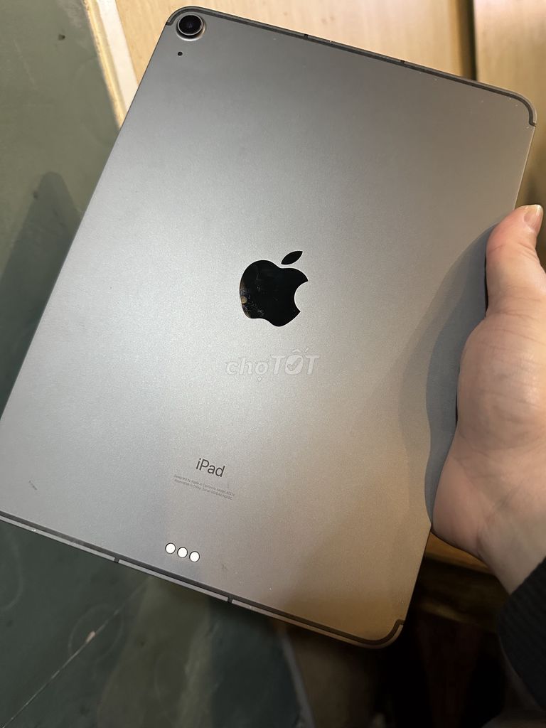 Ipad Air 4 64g bản 4g zin pin 100% vỏ chấm sơn