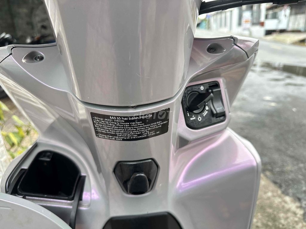 Vission 2022 màu hot chính chủ 65E1. Mua bán Xe máy tại Quận Thốt Nốt Cần Thơ được đăng bởi Cầm Đồ Thành Chánh  hình 3