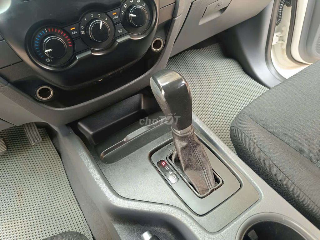 Ranger 2017 XLS 2.2L 4x2 AT - 12000 km. Mua bán Ô tô tại Quận Cầu Giấy Hà Nội được đăng bởi Hà Châu Tuyền hình 15