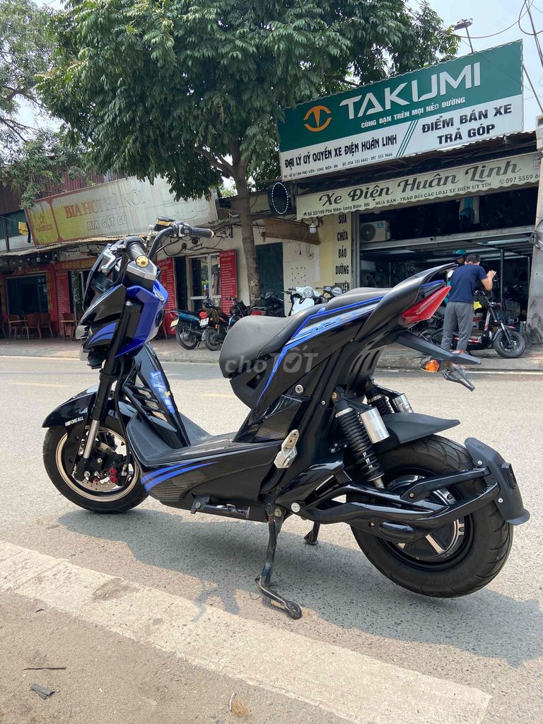 xe điện xmen - Jeek đẹp. Mua bán Xe điện tại Quận Long Biên Hà Nội được đăng bởi Xe điện Huân Linh hình 4