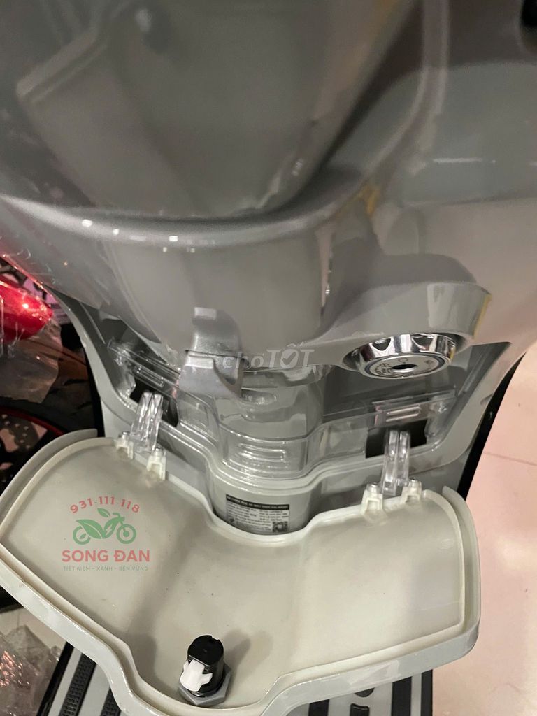 VESPA ĐIỆN - LATINA V - BEFORE ALL XE CHÍNH HÃNG. Mua bán Xe điện tại Quận Bình Tân Tp Hồ Chí Minh được đăng bởi Xe Điện Song Đan  Before NPP MN hình 6