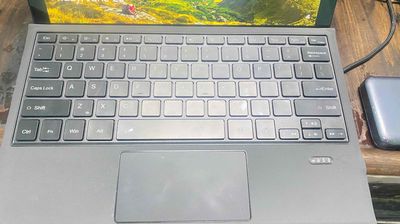 Surface pro 7. Mua bán Laptop tại Quận 12 Tp Hồ Chí Minh được đăng bởi nguyễn hải kỳ anh