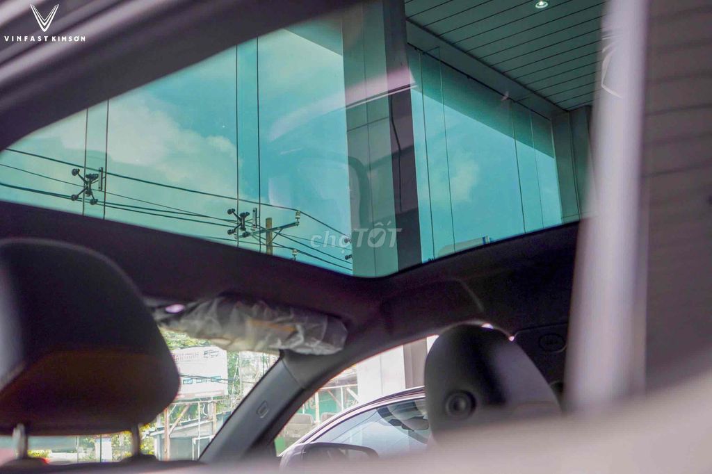 VinFast VF6 Limiter Xám/nâu sẵn giao liền. Mua bán Ô tô tại undefined undefined được đăng bởi Nguyễn Phú Linh hình 7