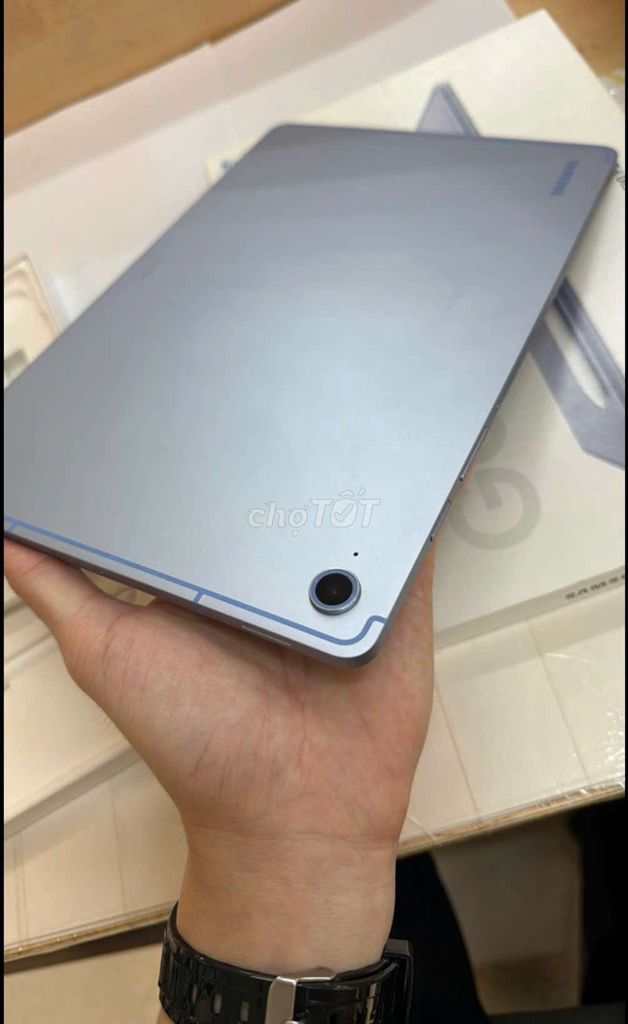 Samsung Galaxy Tab S10FE Wifi 8GB/128GB Xám. Mua bán Máy tính bảng tại Quận 7 Tp Hồ Chí Minh được đăng bởi trần quốc tặng hình 1