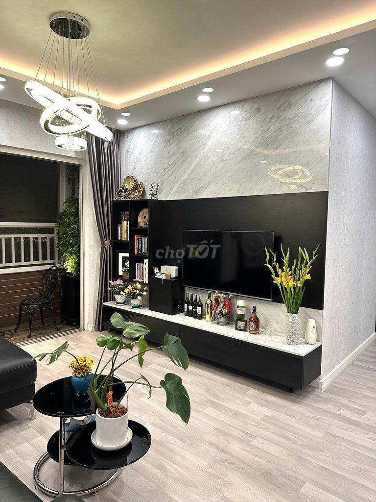 Chính chủ gửi bán 70m2 giá 5,5 tỷ VNĐ CHỦ CẦN TIỀN GẤP