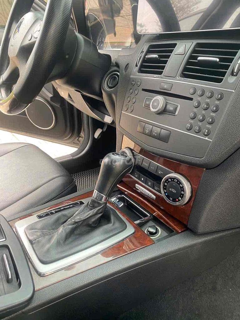 Mercedes Benz C Class 2010 C250 CGI - 15000 km. Mua bán Ô tô tại Quận Long Biên Hà Nội được đăng bởi Lão Dương Gia hình 7