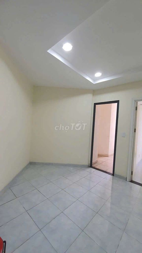 E còn 1 căn hộ 1pn 38m2 cho thuê 3,5tr/tháng