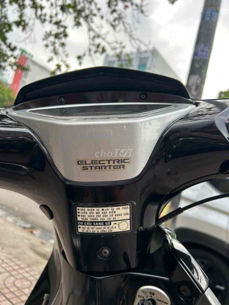 Honda Future Neo FI 2009 Đen bạc. Mua bán Xe máy tại Quận Tân Phú Tp Hồ Chí Minh được đăng bởi Tin hình 13