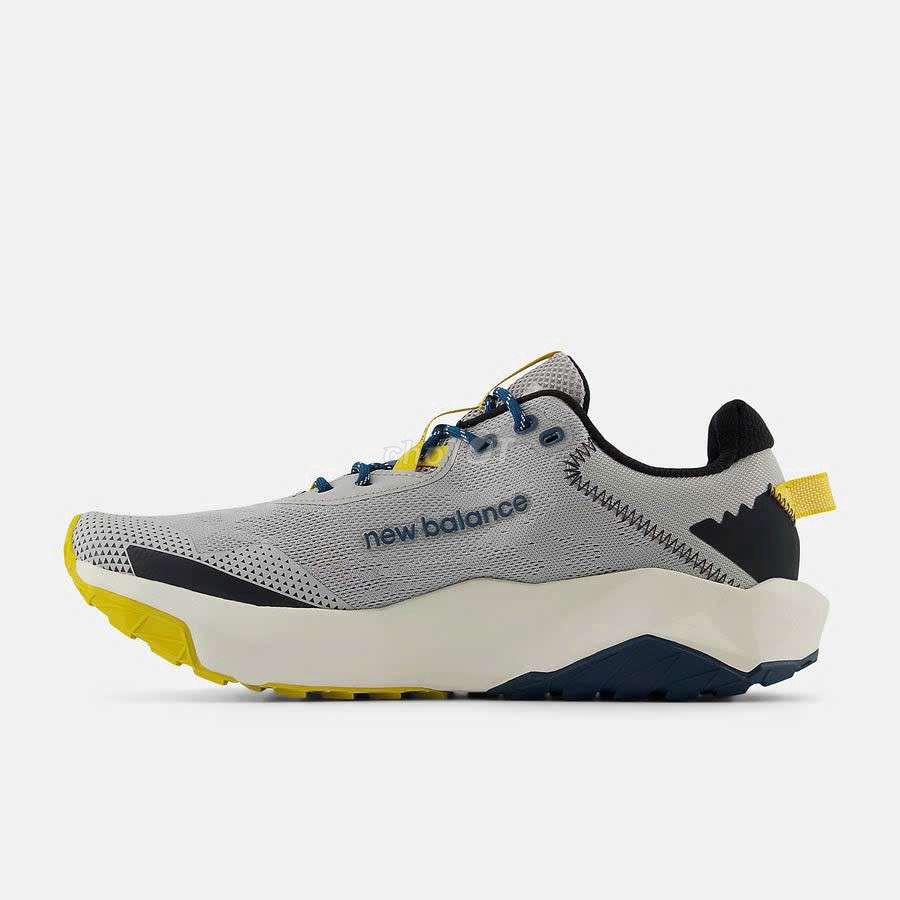 Giày chạy bộ New Balance NITREL MTNTRLY6 Xám 43. Mua bán Giày dép tại Huyện Cần Giuộc Long An được đăng bởi Huong Phạm T  hình 1