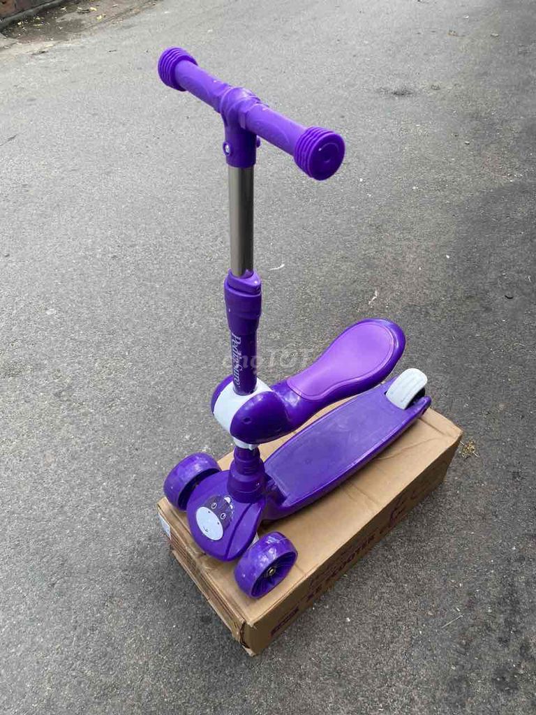 Xe trượt Scooter Pediasure có đèn phát sáng