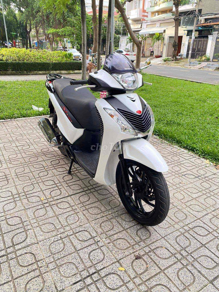 sh 125cc đã lên dàn áo ý. Mua bán Xe máy tại Quận 6 Tp Hồ Chí Minh được đăng bởi hanz hình 1