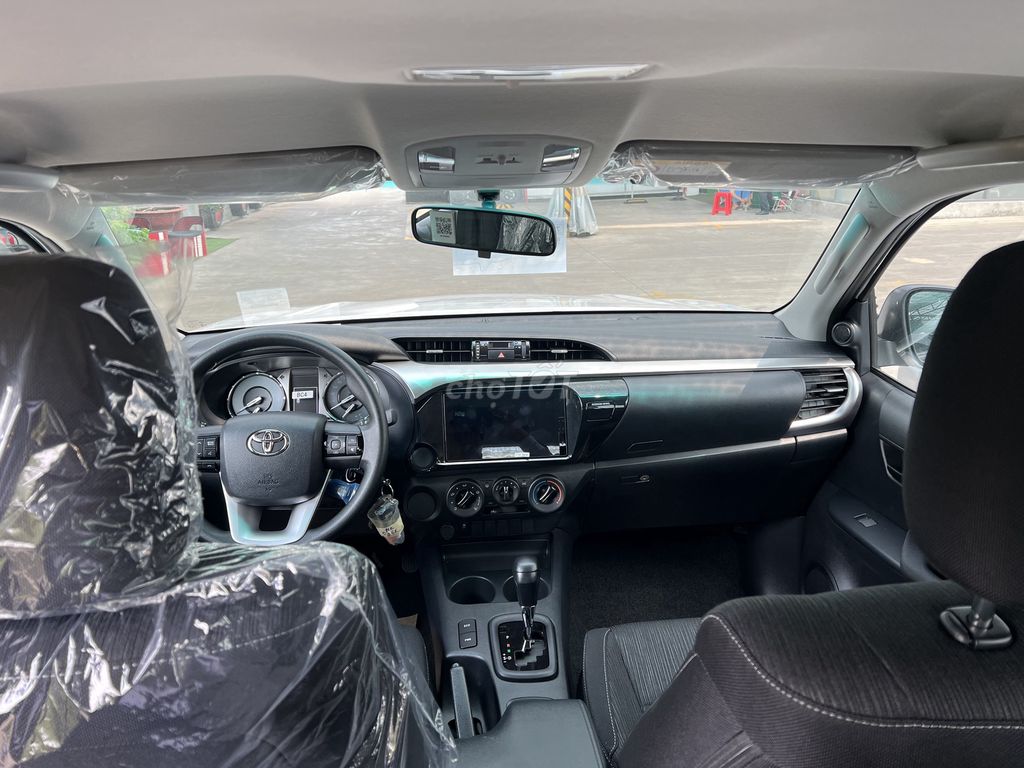 TOYOTA HILUX - Giao ngay - Lãi suất góp chỉ 6.99%. Mua bán Ô tô tại Thành phố Thủ Đức Tp Hồ Chí Minh được đăng bởi Hiếu Trả Góp Xe hình 11