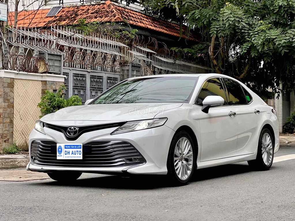 Toyota Camry 2020 2.5Q - 82000 km. Mua bán Ô tô tại Quận Gò Vấp Tp Hồ Chí Minh được đăng bởi Ngô minh Nam hình 3