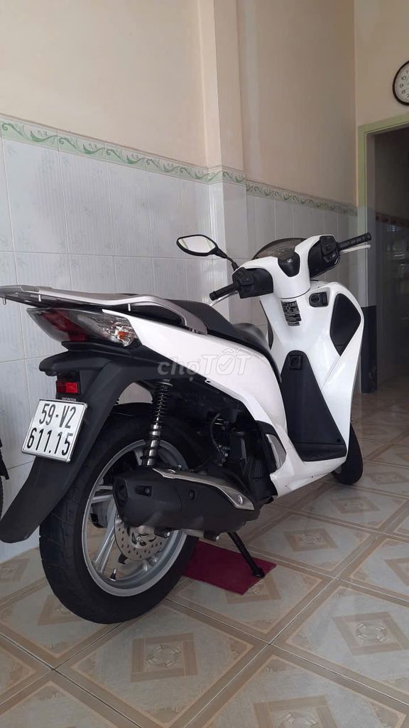 tôi cần bán. Mua bán Xe máy tại Quận Phú Nhuận Tp Hồ Chí Minh được đăng bởi Phạm Thành Đạt hình 2