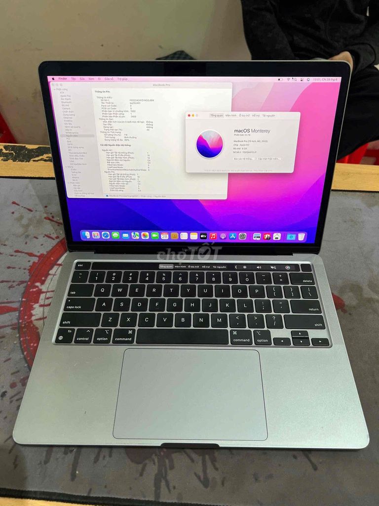Apple Macbook Pro M2 8GB/256GB Xám. Mua bán Laptop tại Quận Đống Đa Hà Nội được đăng bởi Chí Hướng Group  hình 1