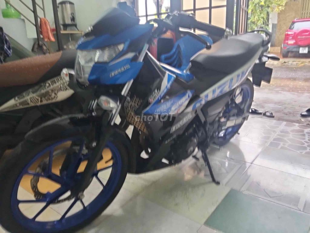 cần bán xe satria xe mới len keng ít đi. Mua bán Xe máy tại Quận Liên Chiểu Đà Nẵng được đăng bởi pham hình 5