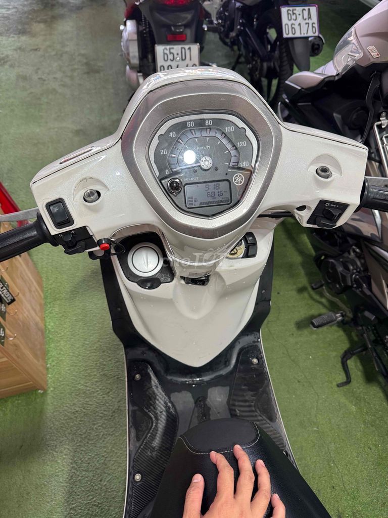 Ya Grander 125/ Fi / Cực Đẹp / Bs65/ Cccd Chủ. Mua bán Xe máy tại Quận Bình Thuỷ Cần Thơ được đăng bởi CỬA HÀNG XE MÁY VŨ Fi hình 3