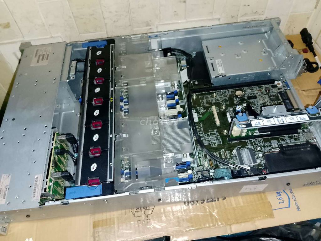 Máy chủ HP DL 380 Gen 9 server 2U 800W. Mua bán Máy tính để bàn tại Quận 4 Tp Hồ Chí Minh được đăng bởi phule hình 1
