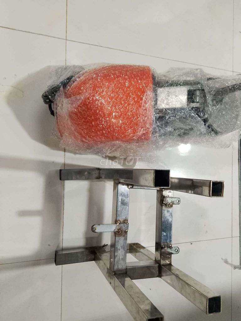 Máy bào đá Cam đã sử dụng 90%. Mua bán Bếp, lò, đồ điện nhà bếp tại Huyện Chợ Lách Bến Tre được đăng bởi Tran thanh linh hình 1