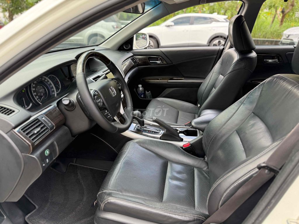 Honda Accord 2015 2.4At. Mua bán Ô tô tại Thành phố Thủ Đức Tp Hồ Chí Minh được đăng bởi Lê Nhường hình 9