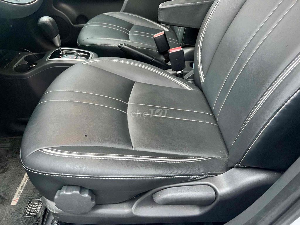 Mitsubishi Attrage 2023 Premium 1.2 CVT - 32000 km. Mua bán Ô tô tại Quận Tân Phú Tp Hồ Chí Minh được đăng bởi Đức Lê Văn hình 5