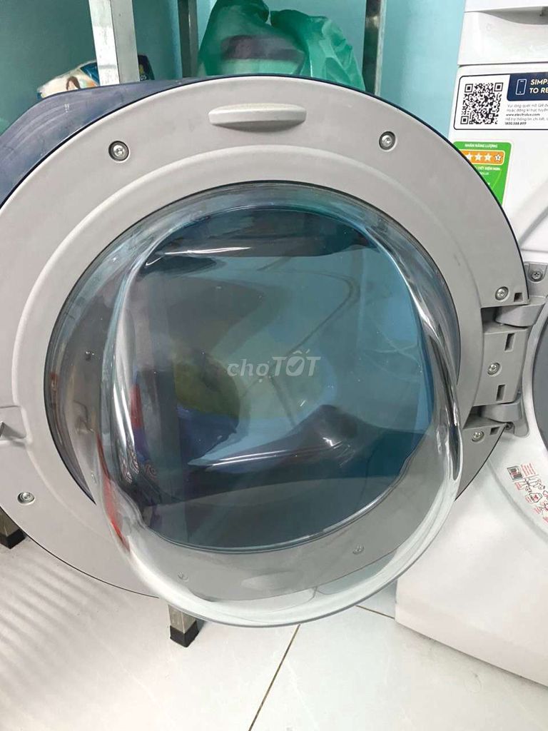 Cần bán máy giặt Electrolux Inverter 9 kg