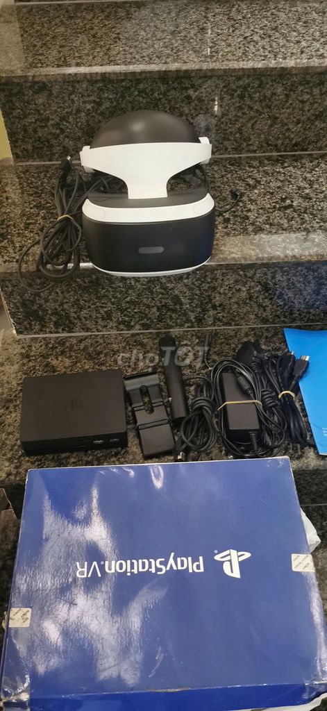 Kính thực tế ảo VR V2 máy PS4. Mua bán Thiết bị chơi game tại Quận 10 Tp Hồ Chí Minh được đăng bởi Dan hình 1