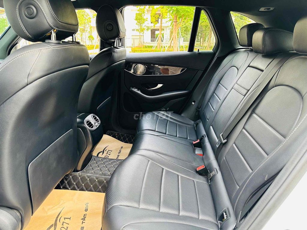 Mercedes Benz GLC Class 2019 - 41000 km. Mua bán Ô tô tại Quận Bắc Từ Liêm Hà Nội được đăng bởi Phạm Bá Hướng hình 7