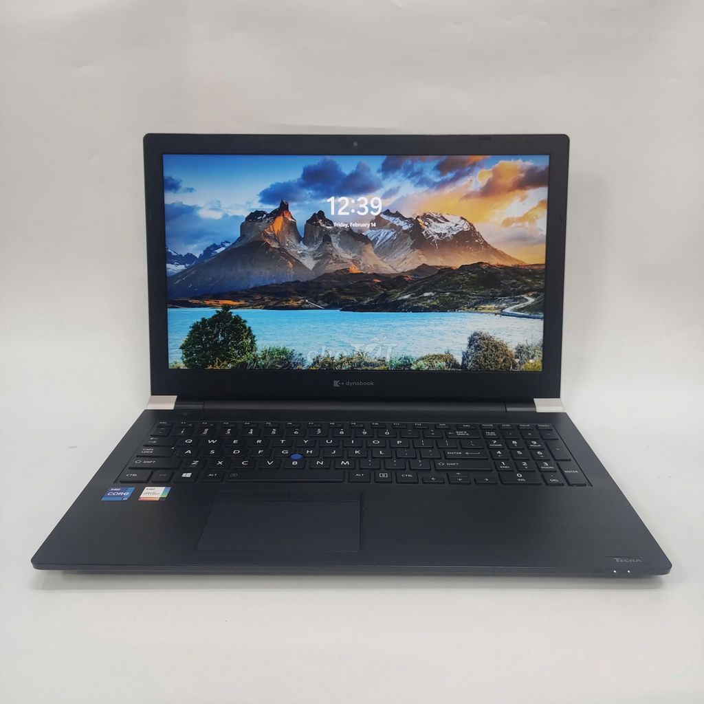 Toshiba Tecra A50-J, i7 1165G7,16G,256G,FHD Touch