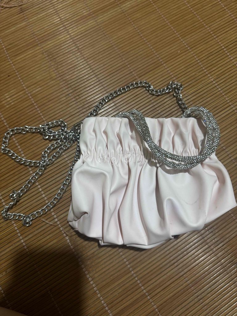 Túi đeo vai Nữ Da tổng hợp. Mua bán Túi xách tại Quận Đống Đa Hà Nội được đăng bởi Lạc Mẫn Nhi hình 1