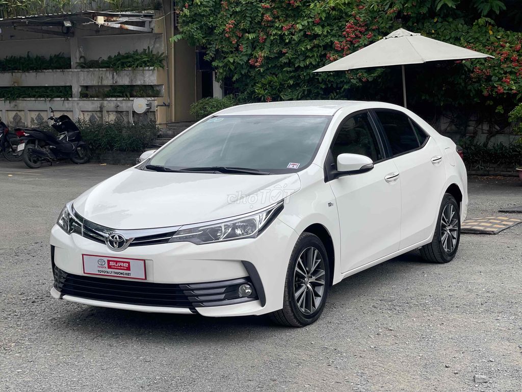 Toyota Corolla Altis 1.8G AT 2017. Mua bán Ô tô tại Quận Tân Phú Tp Hồ Chí Minh được đăng bởi Lê Tấn Dũ hình 3
