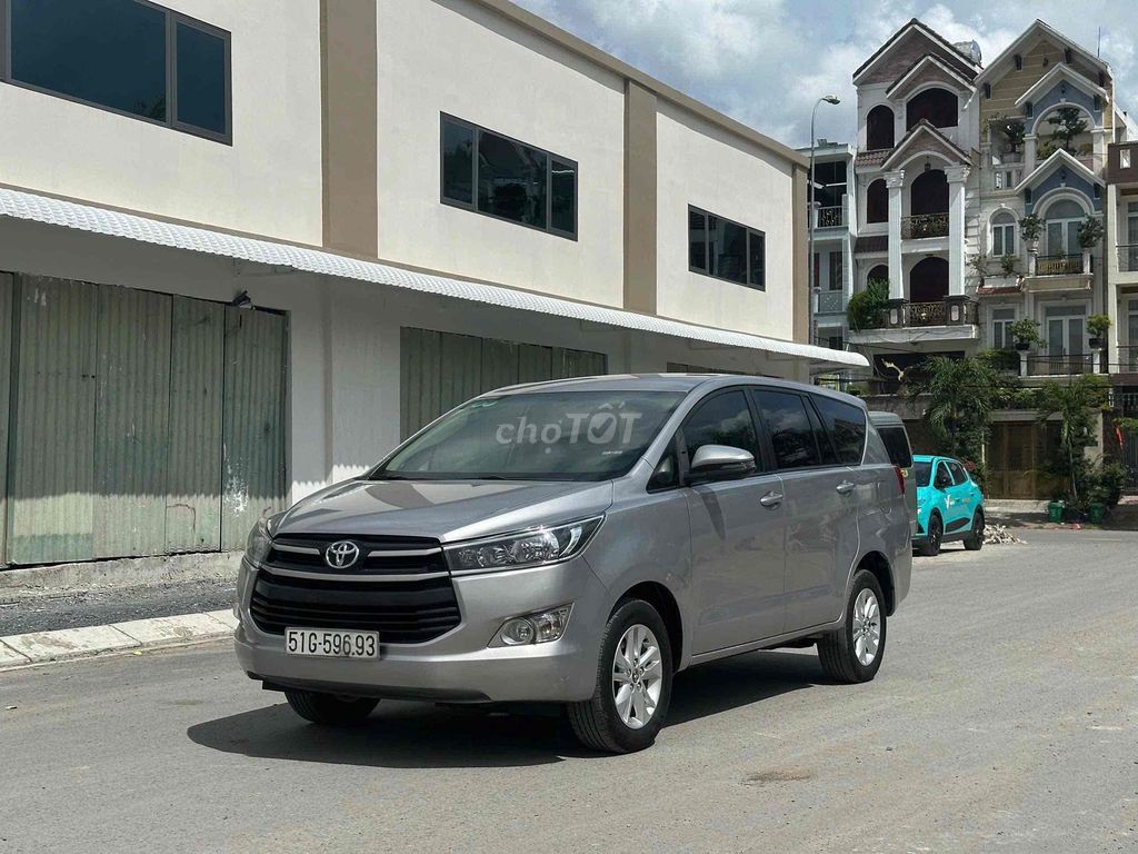 Toyota Innova 2018 2.0G. Mua bán Ô tô tại Quận Tân Bình Tp Hồ Chí Minh được đăng bởi Minh Thắng hình 2