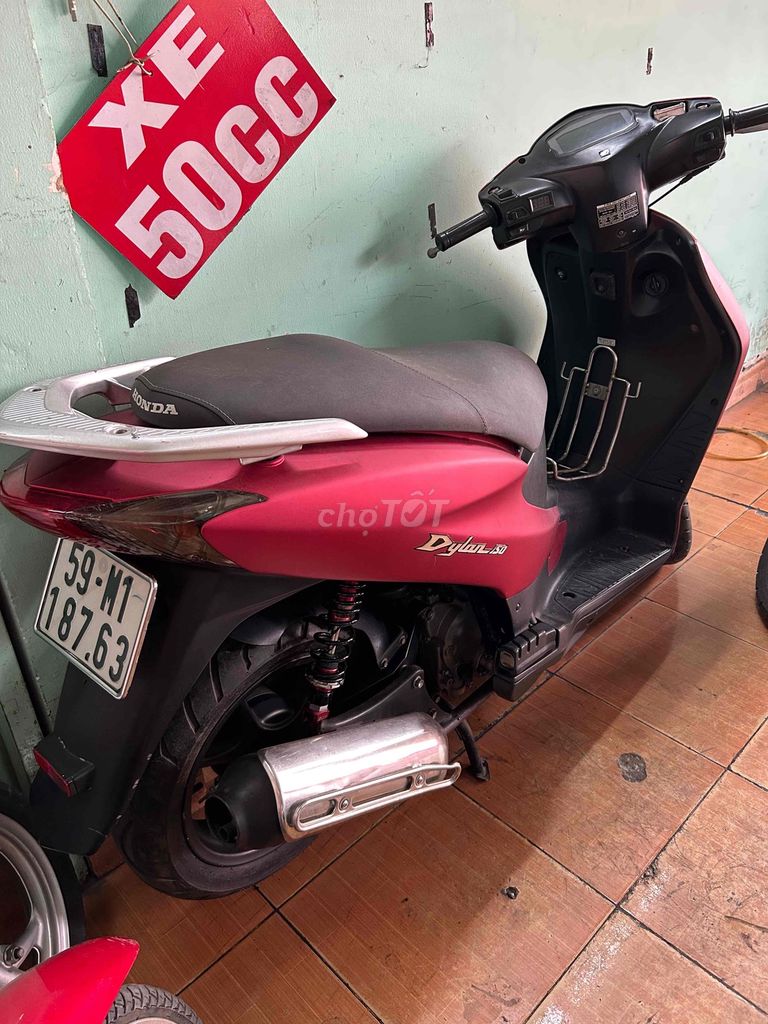 Thanh lý Honda Dylan 150 nhập ý 6tr. Mua bán Xe máy tại Huyện Hóc Môn Tp Hồ Chí Minh được đăng bởi Xe Máy Xuân Thưởng An Sương hình 3