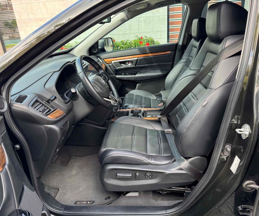 Honda CRV L2019 - 56000 km. Mua bán Ô tô tại Quận Bình Tân Tp Hồ Chí Minh được đăng bởi XE ĐẸP BÌNH TÂN hình 8