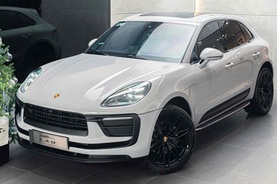 LONG ANH AUTO về Porsche Macan model 2022. Mua bán Ô tô tại Quận 7 Tp Hồ Chí Minh được đăng bởi LongAnh AuTo  hình 1