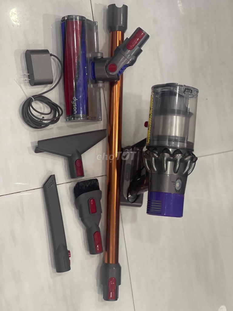 Cây hút bụi Dyson V10 hàng Anh Quốc full phụ kiện. Mua bán Nội thất, đồ gia dụng khác tại Huyện Bình Chánh Tp Hồ Chí Minh được đăng bởi Gia dụng củ nội địa nhật hình 3