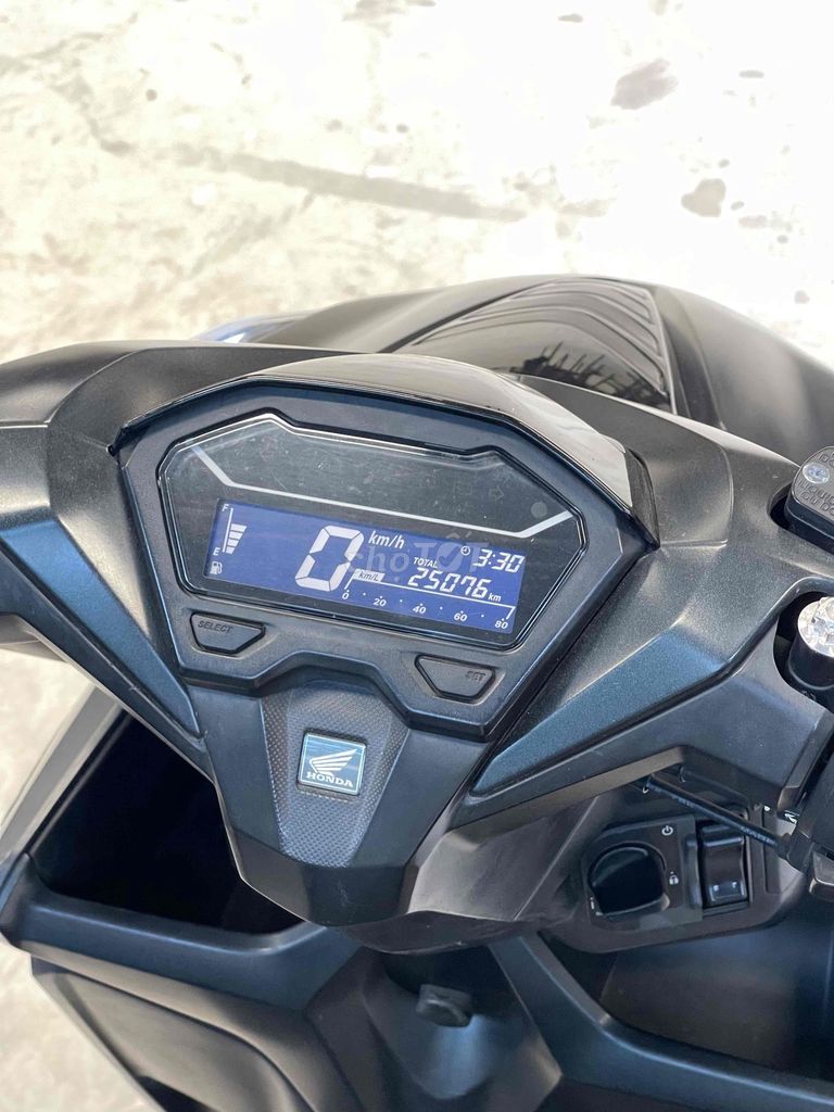BÁN NHANH HONDA - VARIO 2021🤯. Mua bán Xe máy tại Thành phố Thủ Đức Tp Hồ Chí Minh được đăng bởi iMotorbike Tiến Lộc hình 9