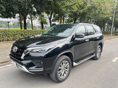 Toyota Fortuner 2021 2.7V 4x4 AT -68000 km Hiếm có. Mua bán Ô tô tại Quận Cầu Giấy Hà Nội được đăng bởi Xe Cũ Dương Đô