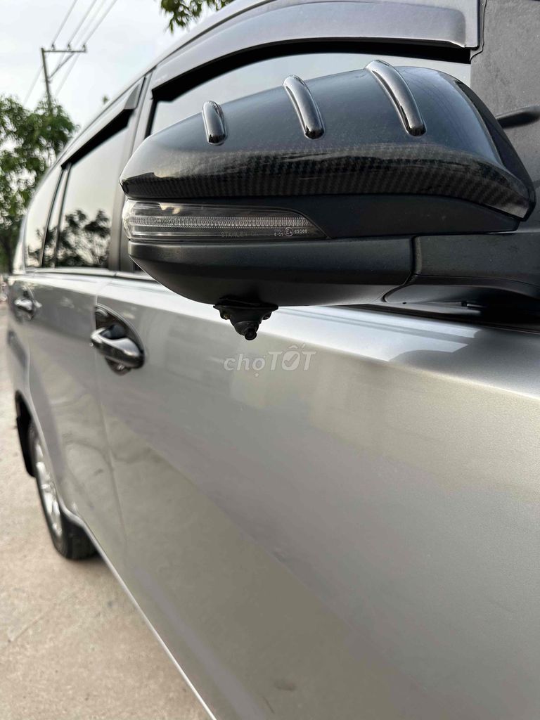 nhà bán lại Innova 2018 2.0E - 76000 km. Mua bán Ô tô tại Thành phố Thuận An Bình Dương được đăng bởi Nguyen hình 16